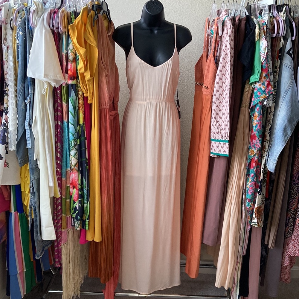 Forever 21 Cut Out Maxi Dress